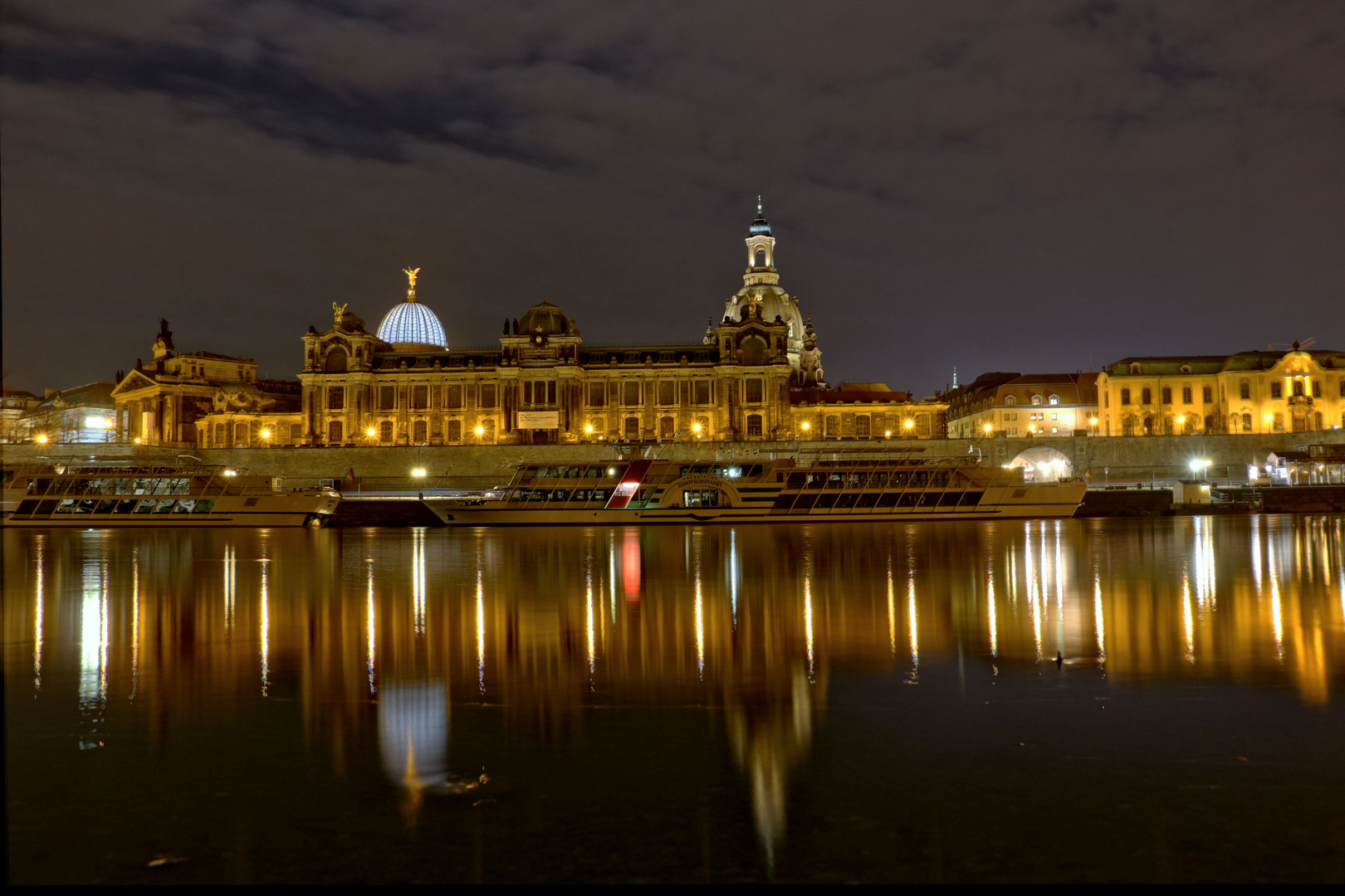 Dresden bei Nacht