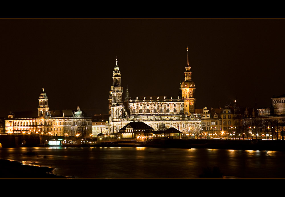 Dresden bei Nacht