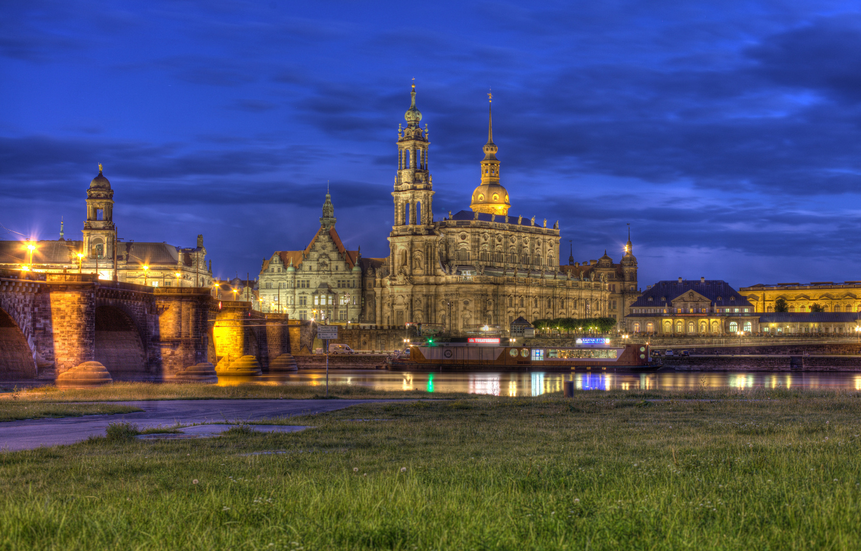 Dresden bei Nacht