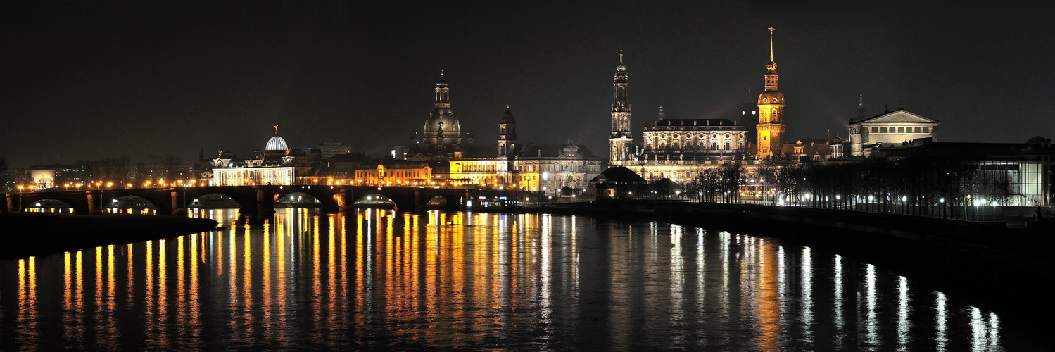 Dresden bei Nacht