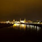 Dresden bei Nacht am ersten Adventswochenende