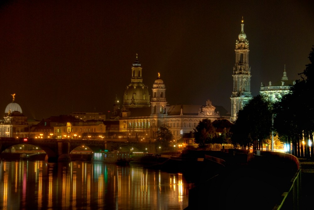 Dresden bei Nacht