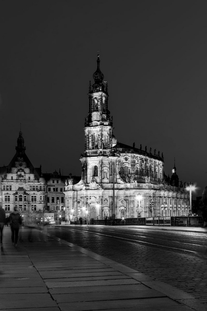 Dresden bei Nacht_sw_2