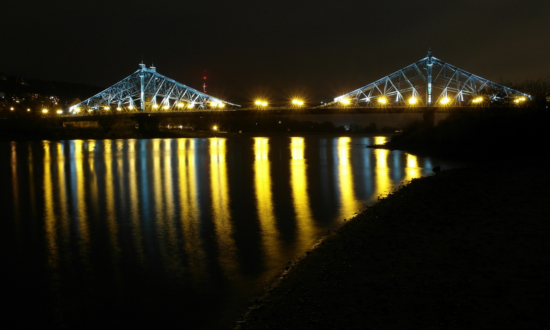 Dresden, Blaues Wunder