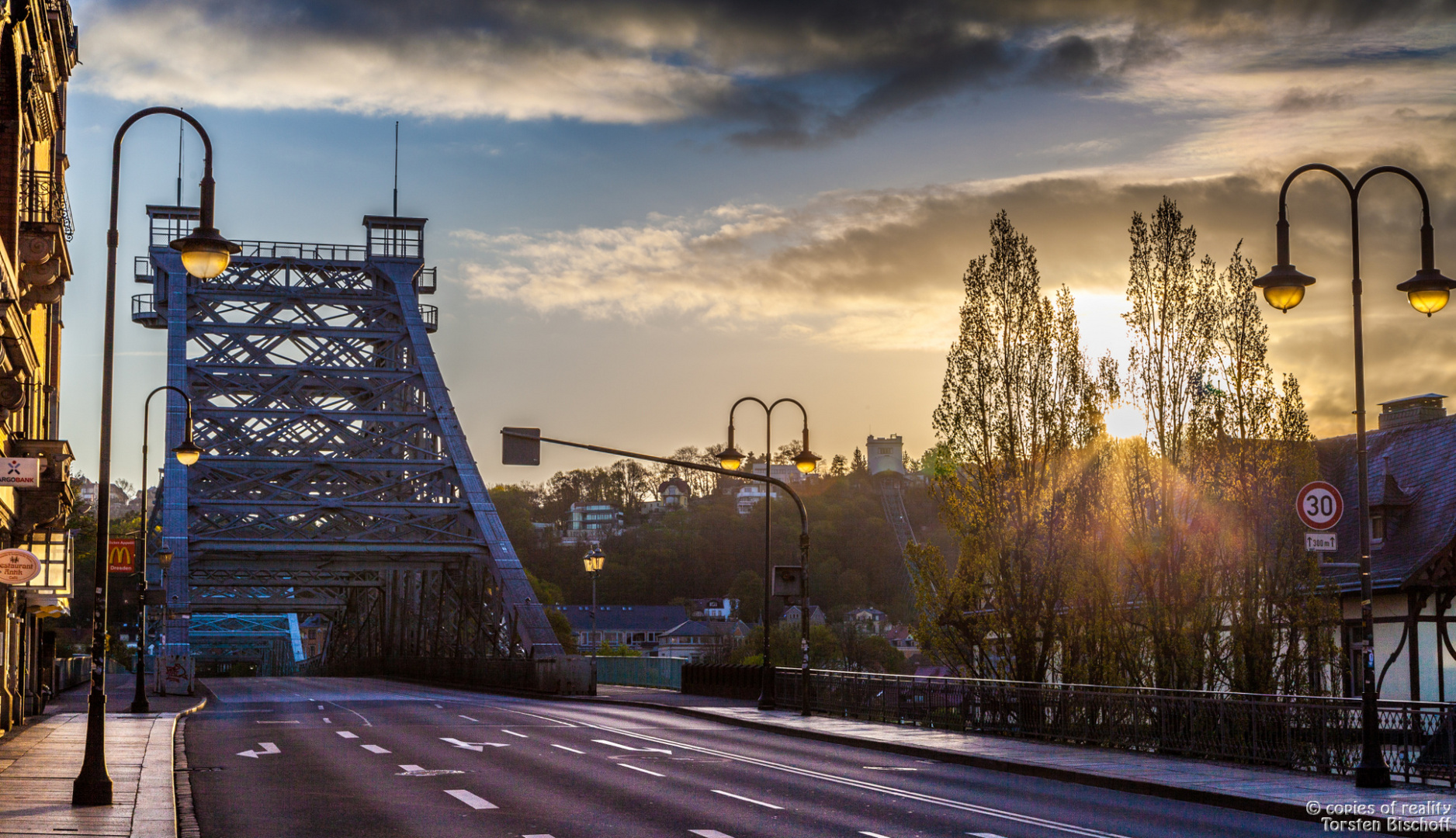 Dresden Blaues Wunder Sonnenaufgang 01