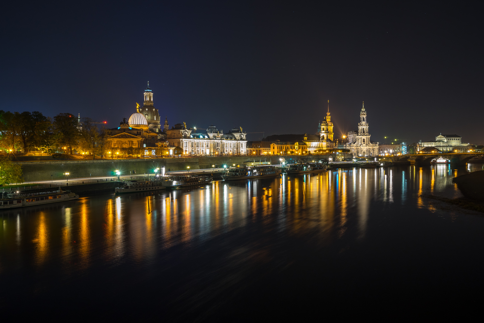 Dresden by night