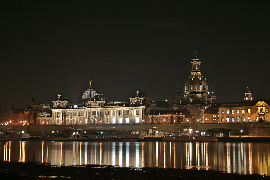 Dresden by night