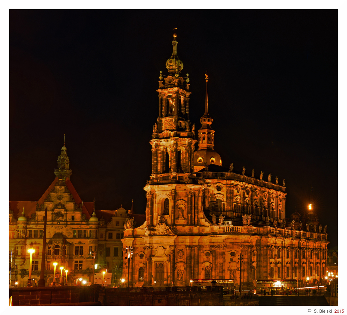 Dresden by night