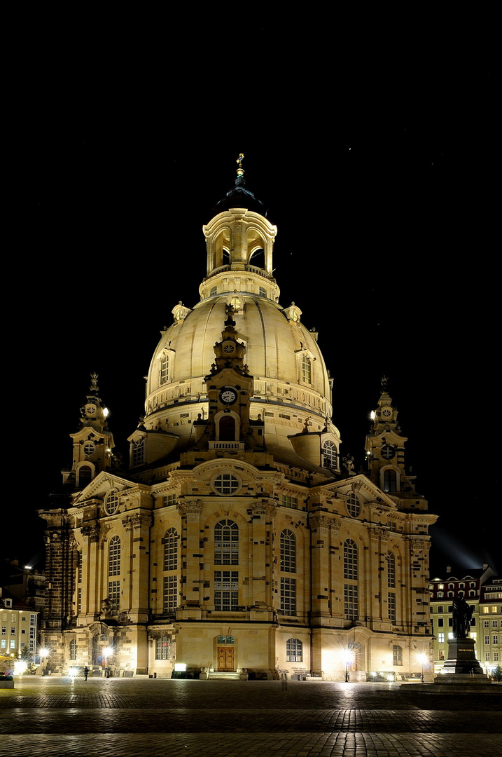 Dresden, das ist sie, die Frauenkirche !!