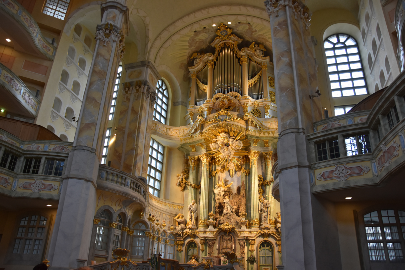 Dresden, der Altar in der Frauenkirche