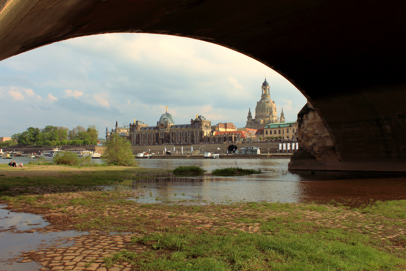 Dresden, Der etwas andere Blick zur Frauenkirche