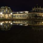 Dresden - Dresdner Zwinger mit Spiegelung