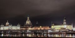 Dresden - Elb-Panorama mit Frauenkirche