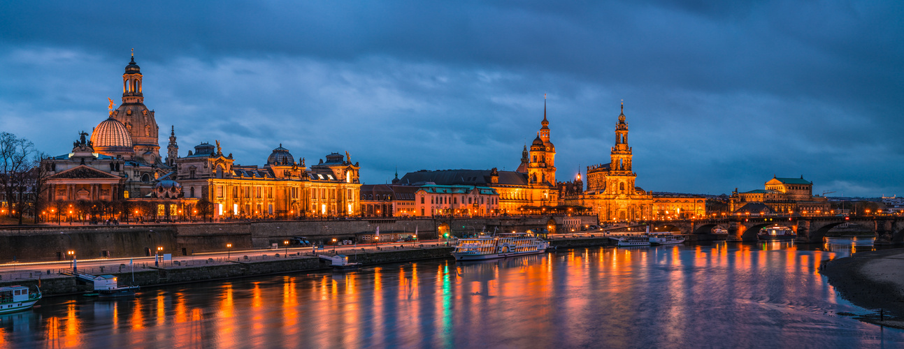 Dresden Elbe Altstadt Panorama