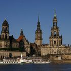Dresden; Elbe mit Schloss und Dom