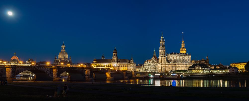 Dresden.... Elbufer