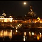 Dresden - Elbufer bei Nacht