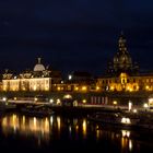 Dresden Elbufer zur Blauen Stunde