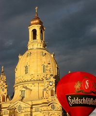 Dresden feiert vor der Frauenkirche