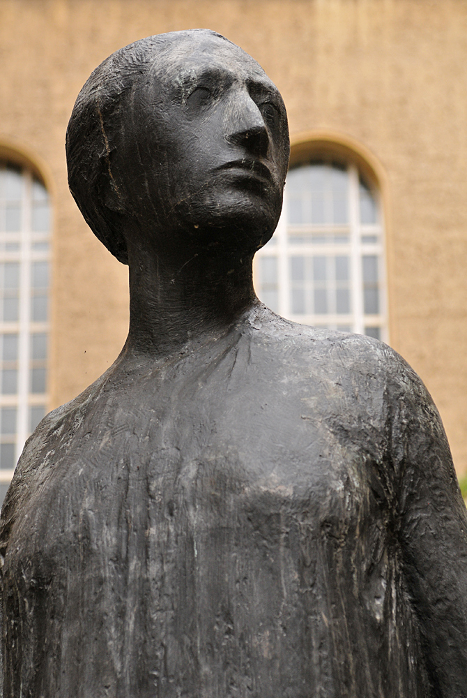 Dresden, Gedenkstätte Münchner Platz 03