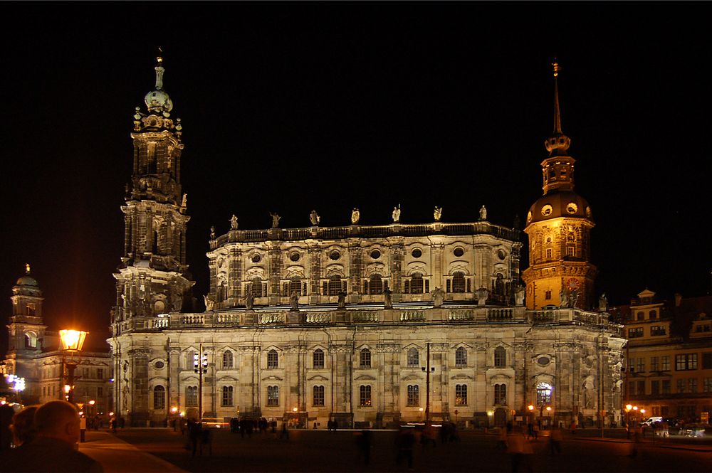 Dresden - Hofkirche bei Nacht