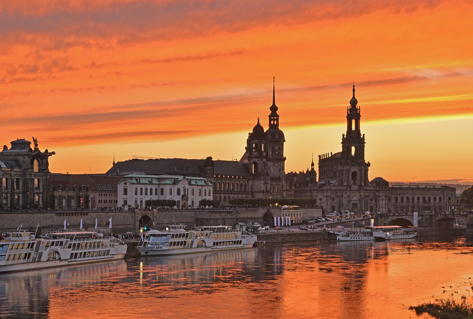 Dresden im Abendlicht