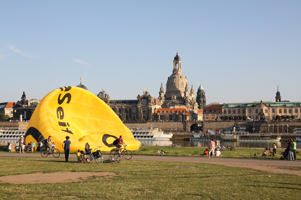 Dresden im Flug erleben