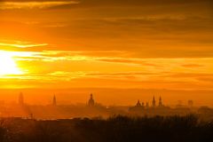 Dresden im Gegenlicht