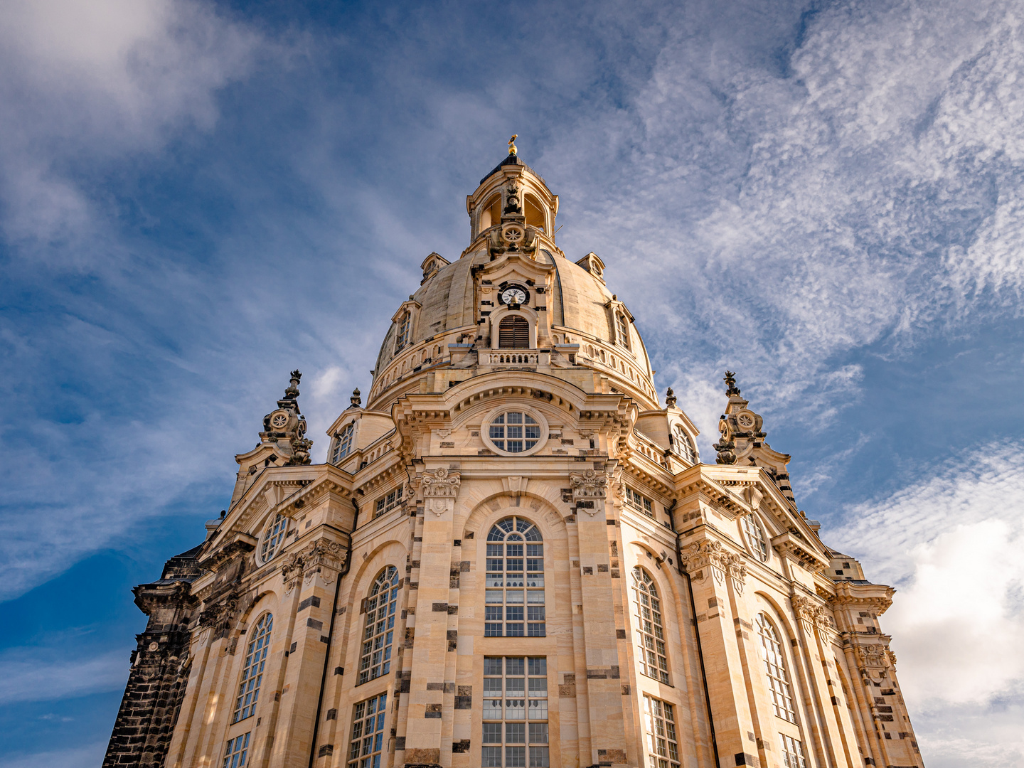 Dresden imposant