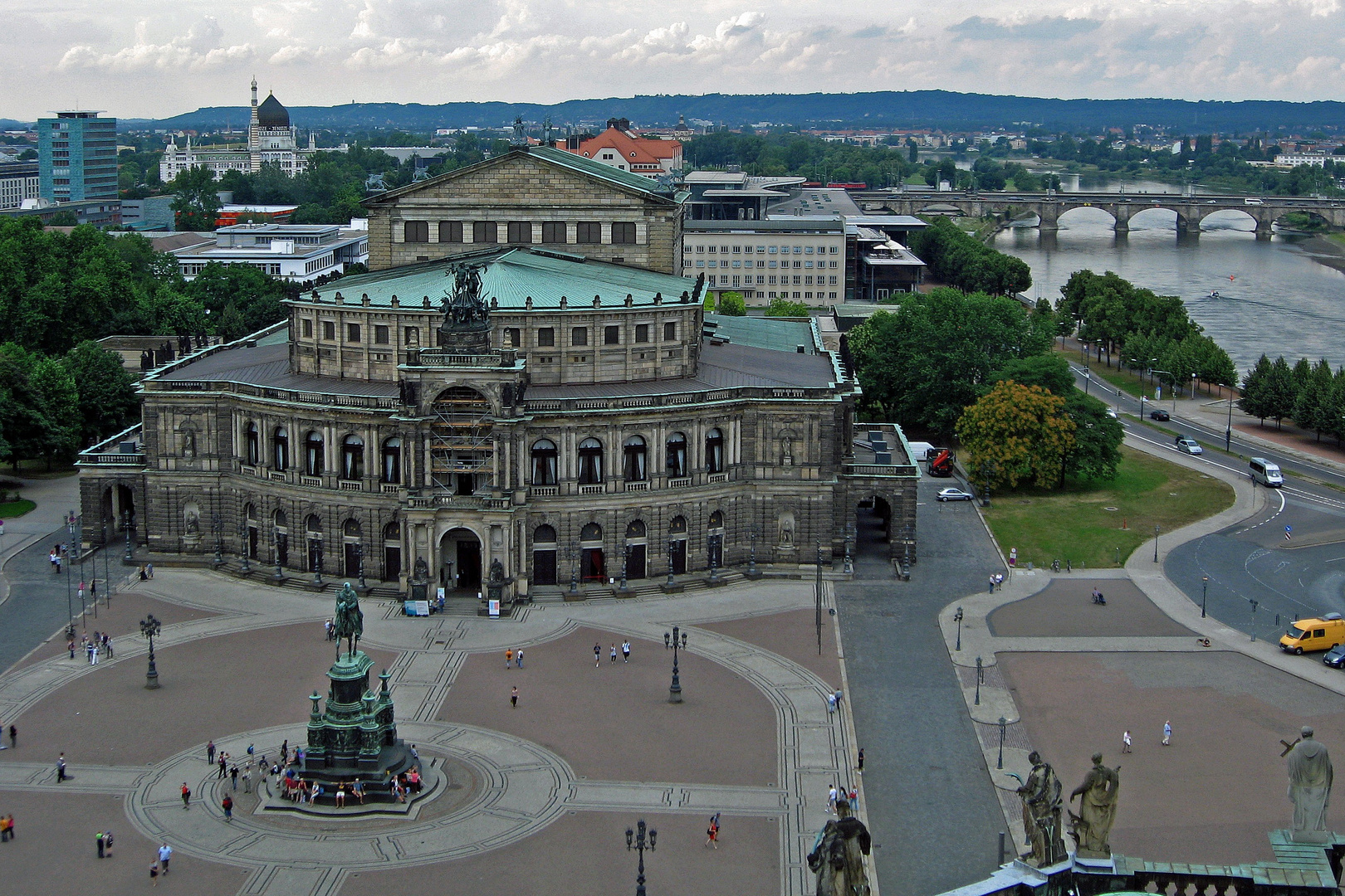 Dresden ist eine Reise wert