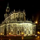 Dresden Kathedrale bei Nacht..