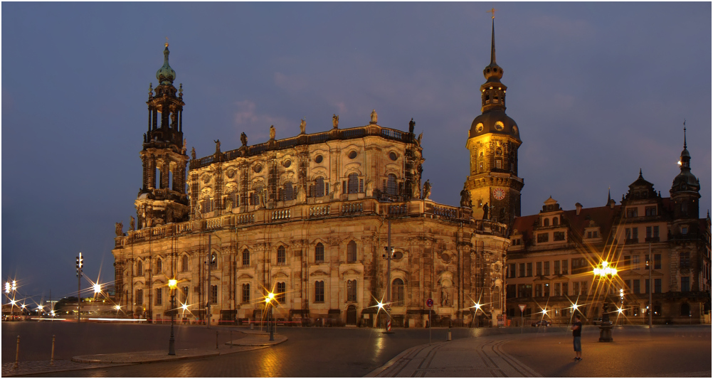 Dresden - Kathedrale und Hausmannsturm