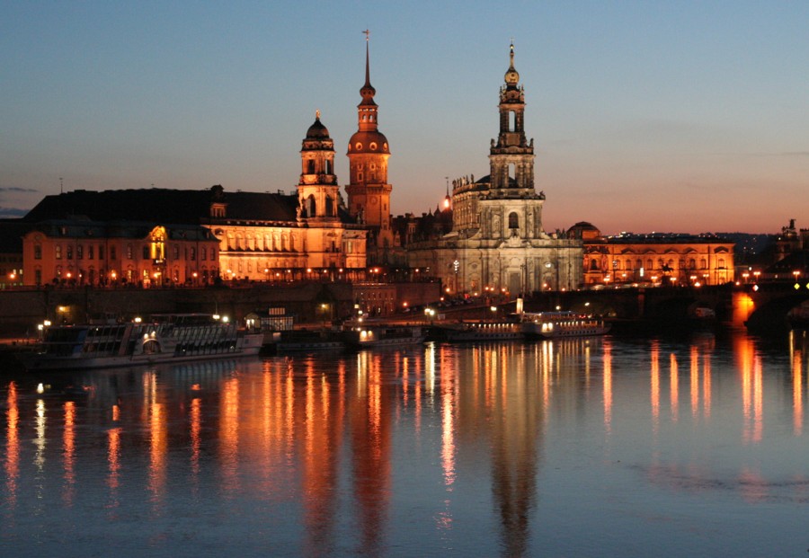 dresden: leuchtet 3