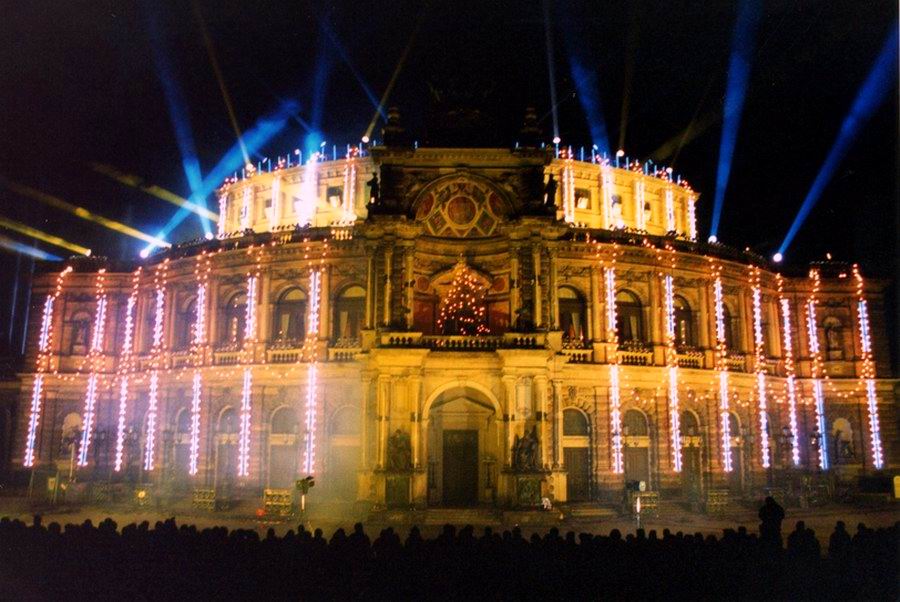 Dresden leuchtet wieder