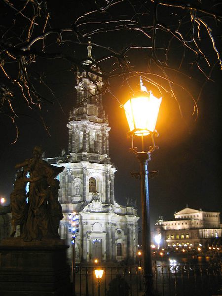 Dresden- Lichter, Hofkirche, Semperoper