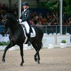 Dresden Mann und Ingrid Klimke.