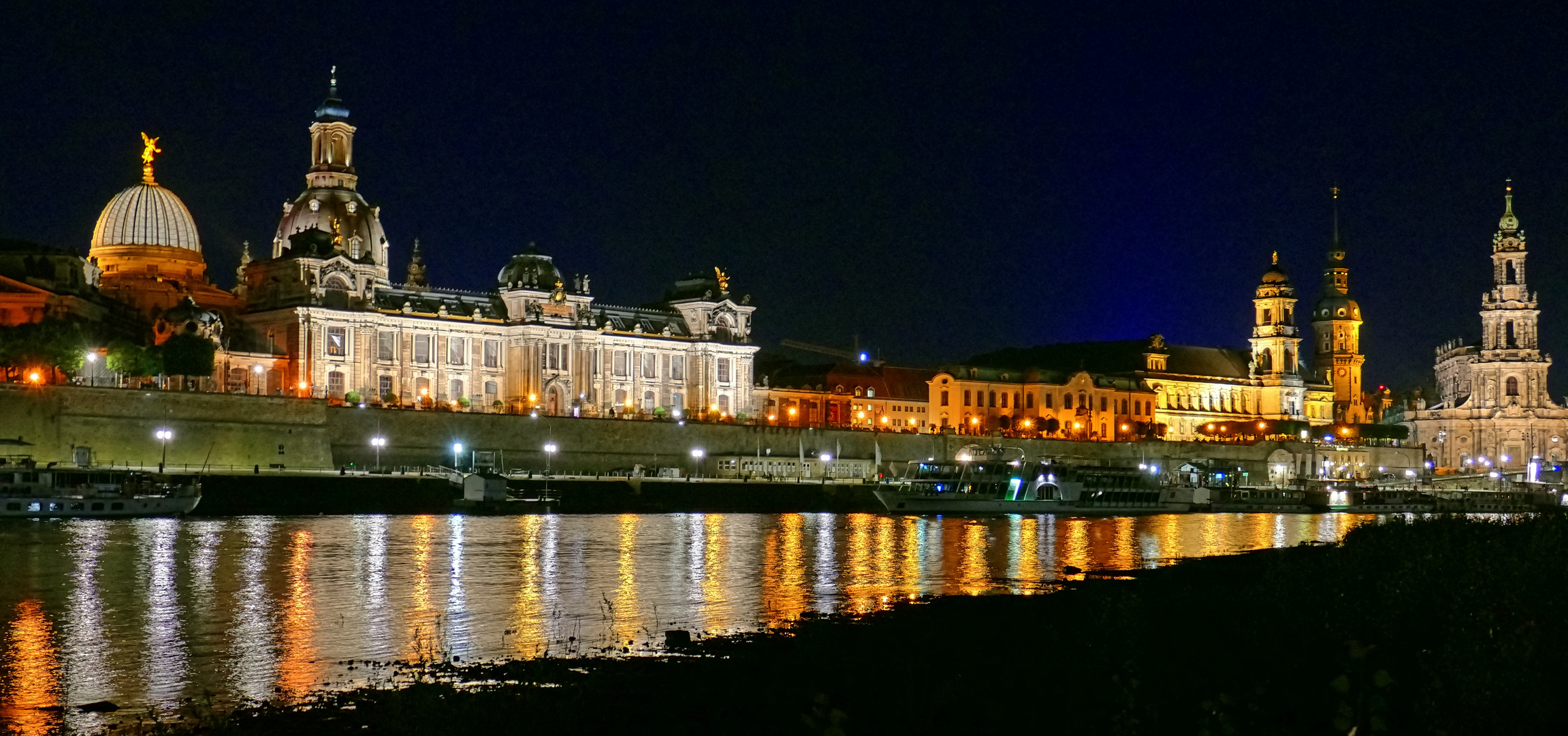 Dresden nachts