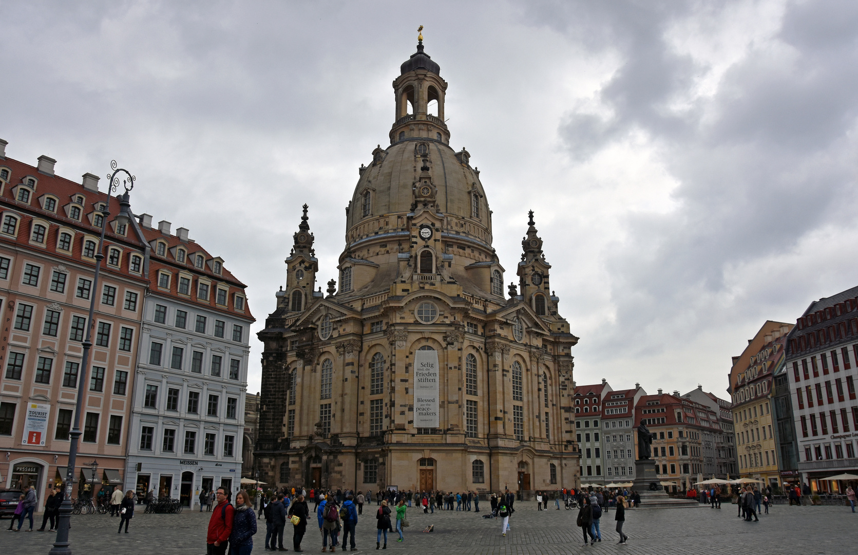 Dresden, Neumarkt mit Frauenkirche