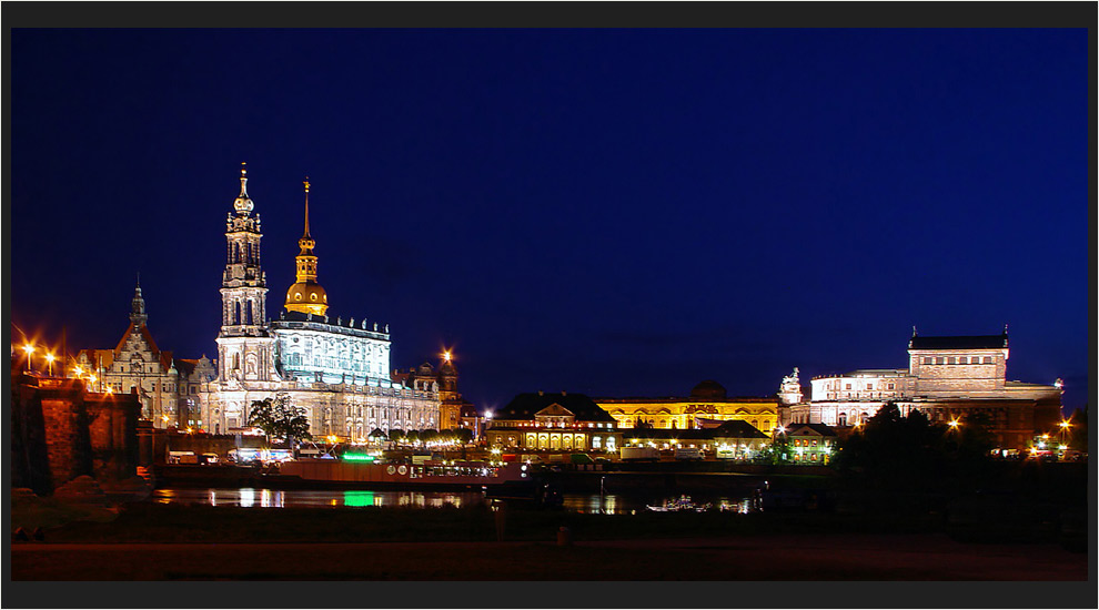 Dresden @ Night