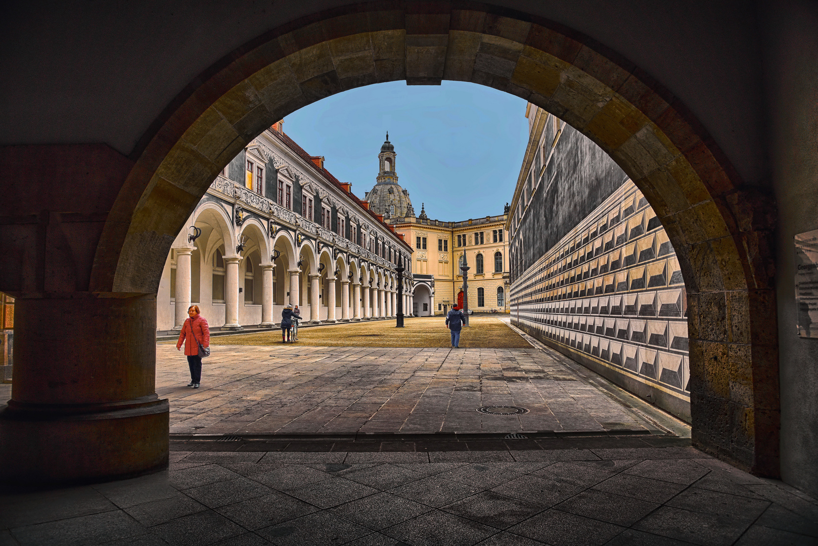 DRESDEN   - Reiterhof -