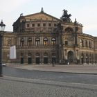 Dresden-Semper-Oper am Morgen