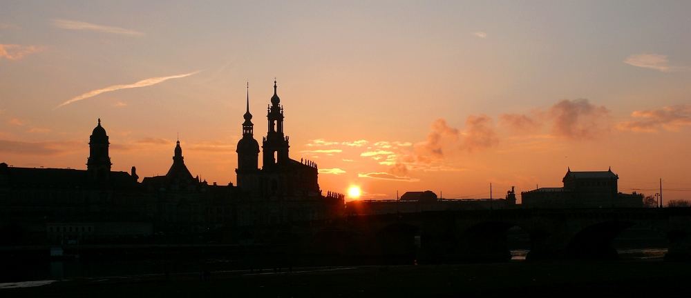 Dresden, Silhouette