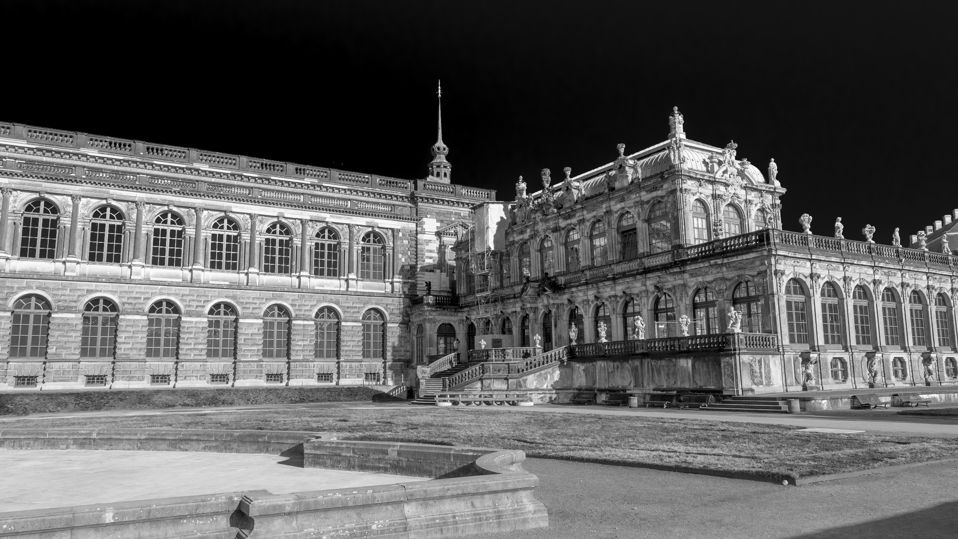 Dresden sw Zwinger