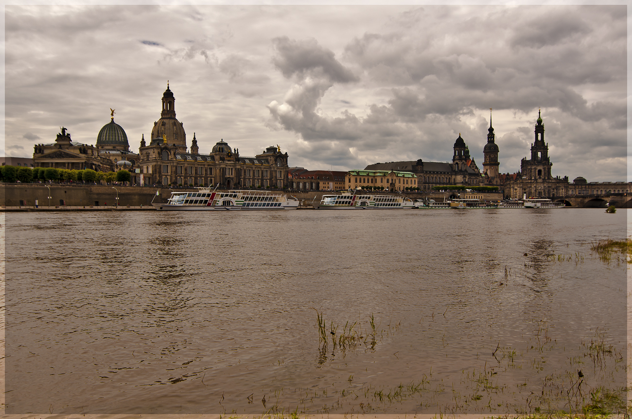 *** Dresden Terrassenufer ***