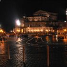 Dresden Theaterplatz bei Nacht