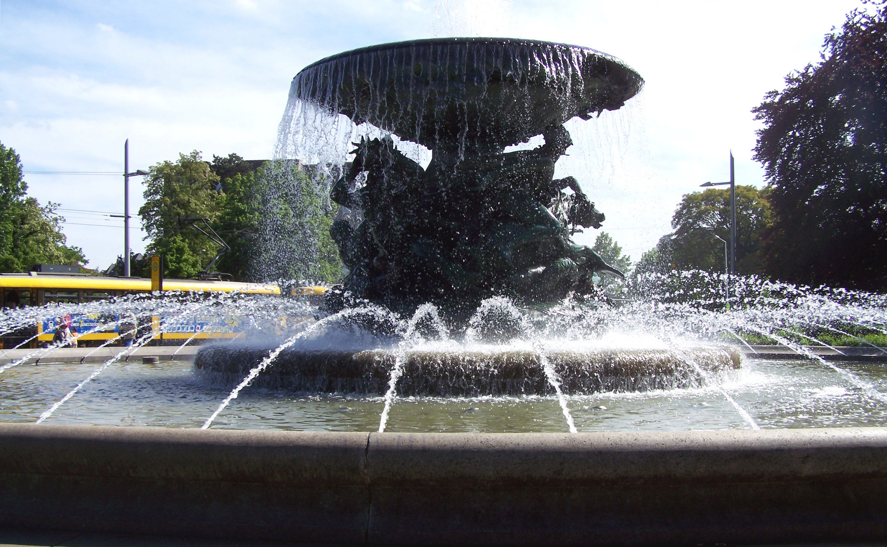 Dresden Wasserspiele am Albertplatz