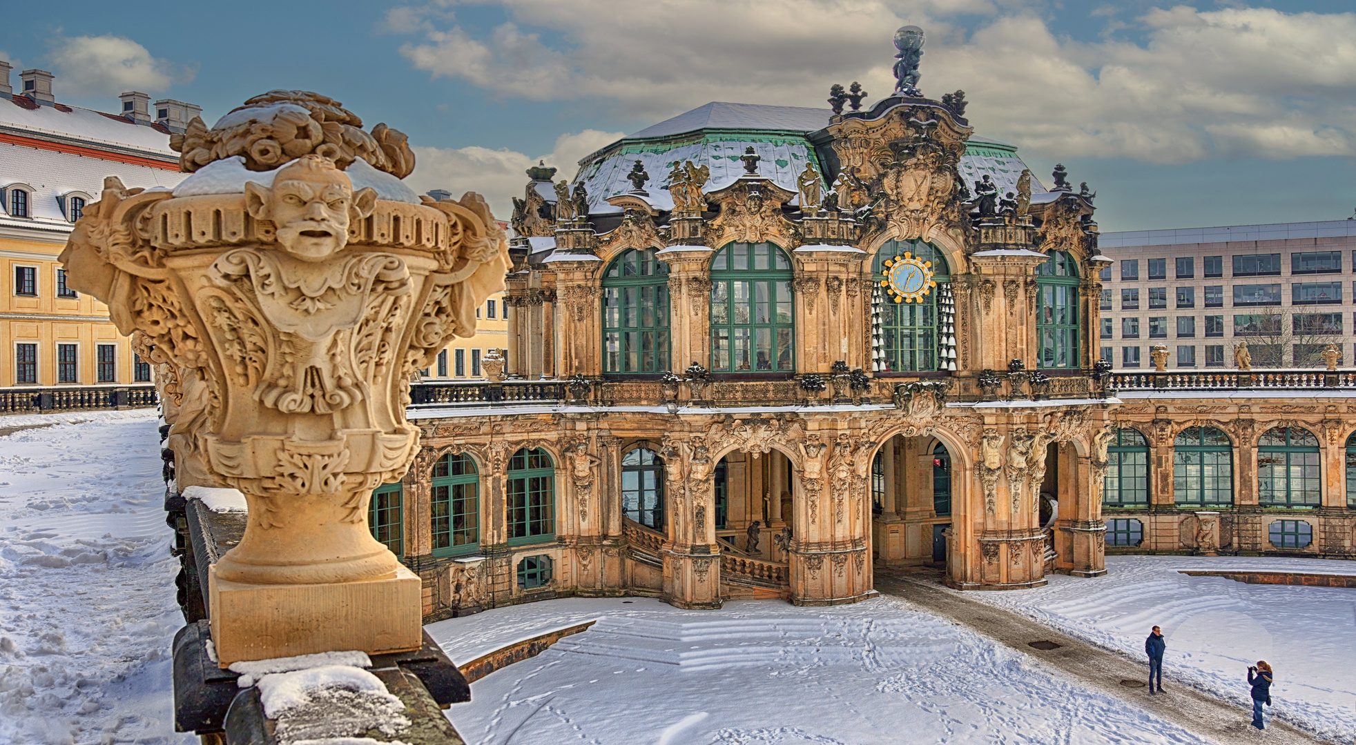 DRESDEN - winterlicher Zwinger -