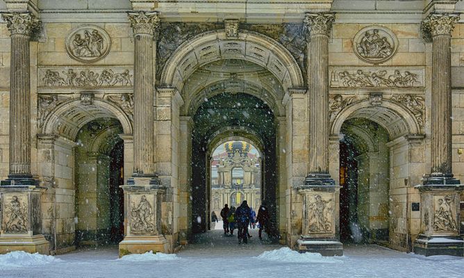 DRESDEN - winterlicher Zwinger -