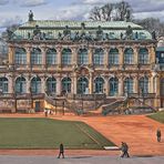 DRESDEN   - Zwinger -