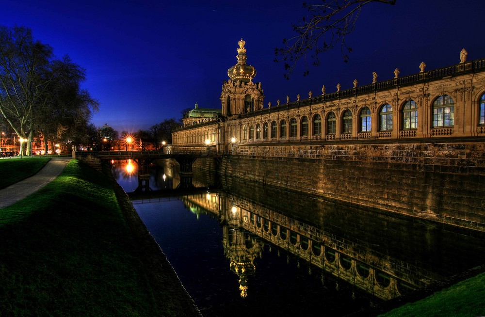 Dresden-Zwinger mit Kronentor